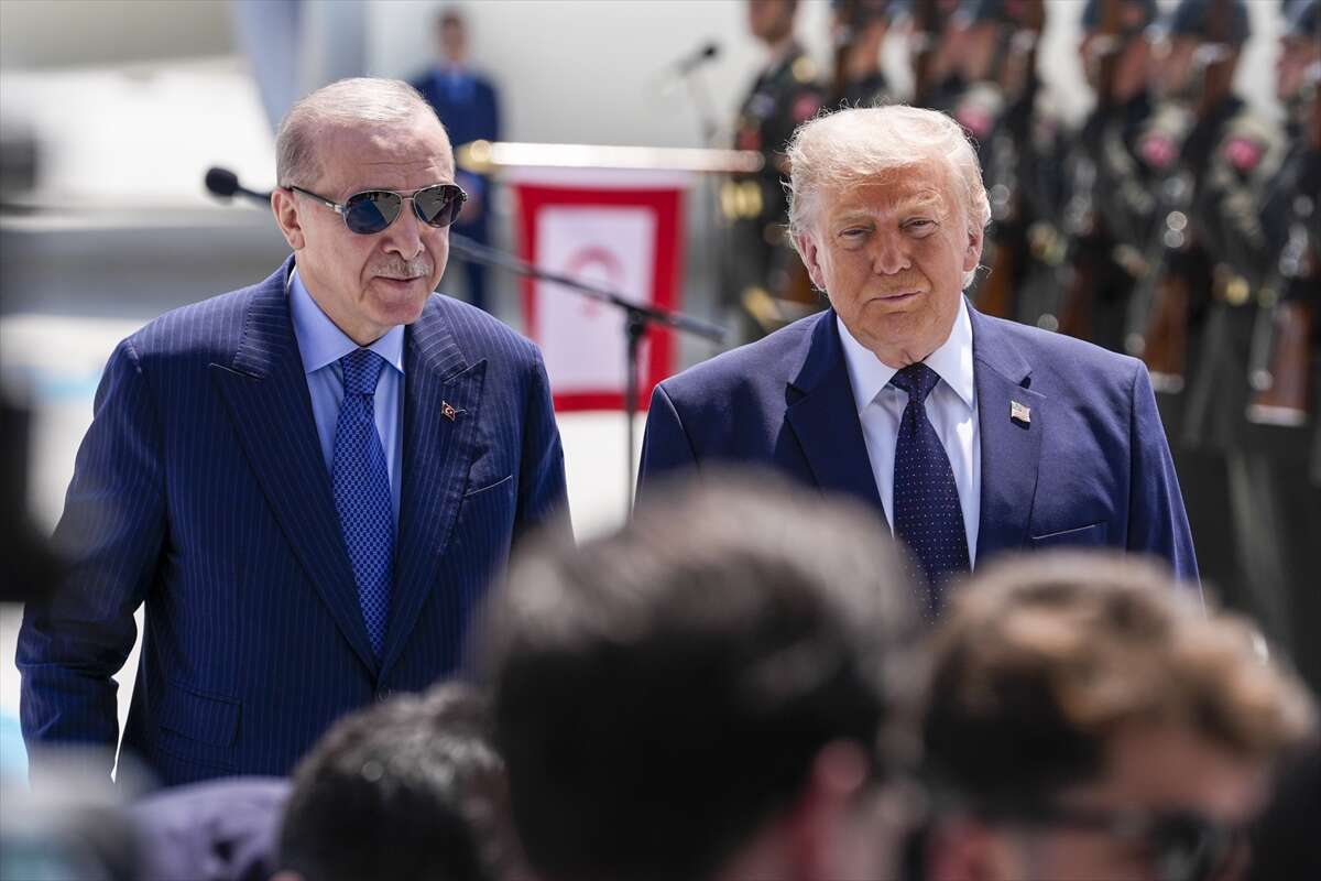 Erdoğan, Trump’ı Konya ekibi ile karşıladı! Bu kareler dünya gündeminde 7